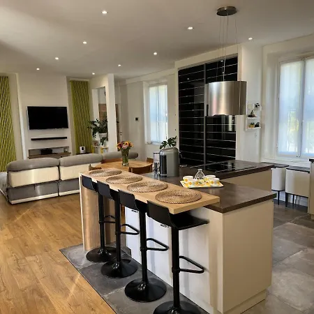 Le Mourillon Grand Proche Des Plages *