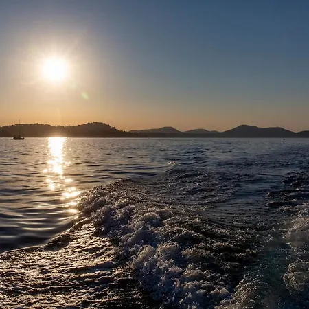 Le Mourillon Grand Proche Des Plages Apartamento