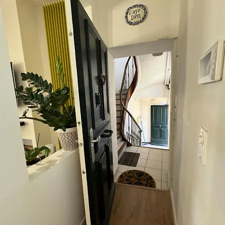 Le Mourillon Grand Proche Des Plages Tolón