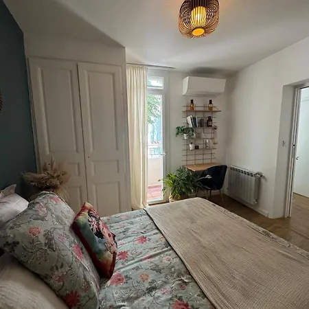 Le Mourillon Grand Proche Des Plages